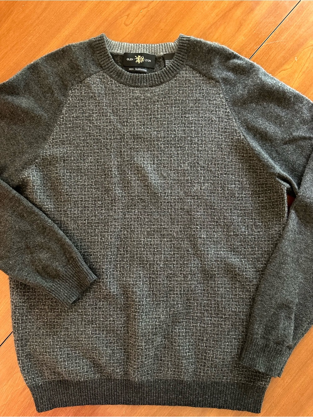 Glen Lyon 100% Cashmere Charcoal Gray Textured Crewneck Sweater Men’s M
